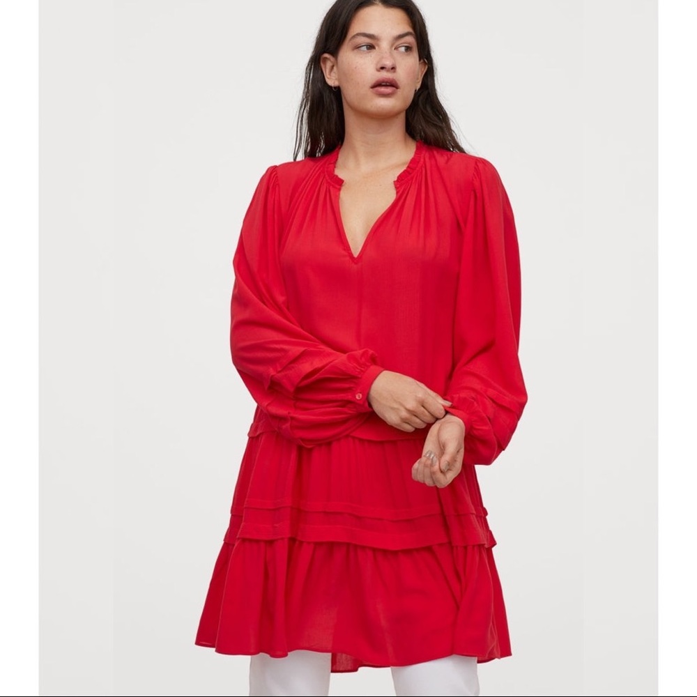 H&M+ Balloon Sleeve Tunic (size 3X)